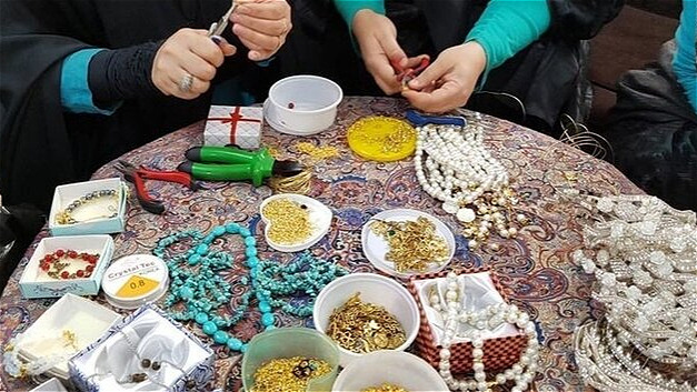 صدور ۲۶۵ جواز مشاغل خانگی در آذربایجان غربی