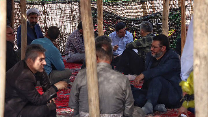 موکب اهل سنت پیرانشهر با اسکان شبانه ۴۰۰ نفر در تمرچین راهاندازی شد