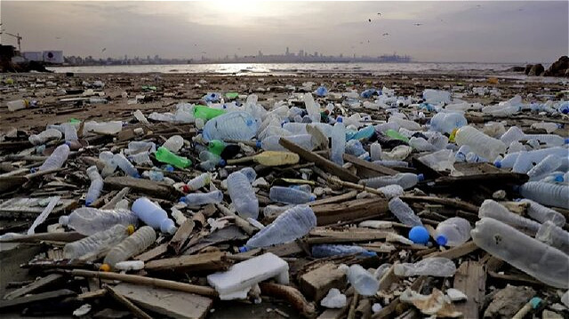 روزانه بیش از ۶۰۰ تن زباله شهری ارومیه به محل دفن پسماند منتقل میشود