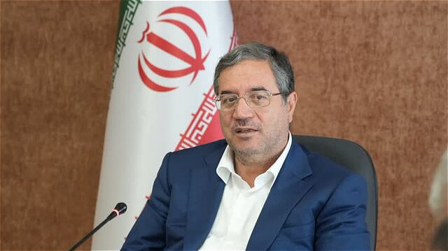 آذربایجانغربی به قطب پخش کالاهای موردنیاز سراسر کشور تبدیل شود