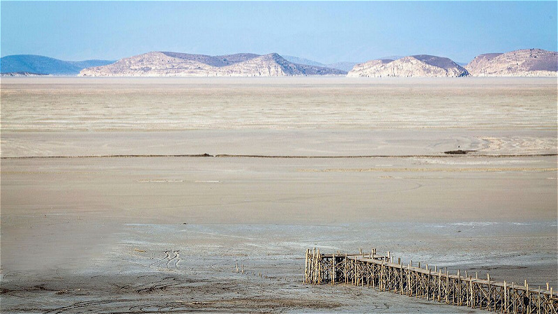 درياچه اروميه در نقطه بيبازگشت