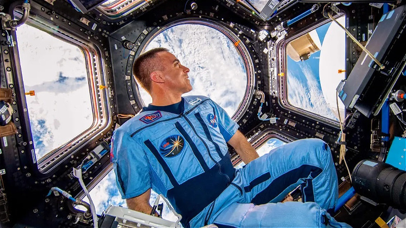 رؤياي زندگي در فضا از خيال‌پردازي تا واقعيت بي‌وزني