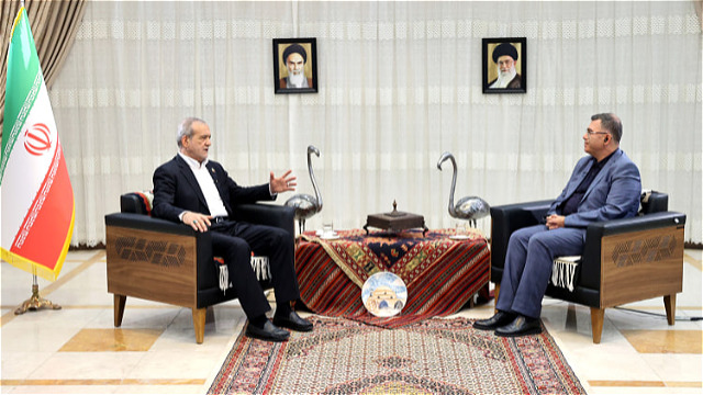 نبايد گذاشت اروميه از مسير طبيعي توسعه خود خارج شود