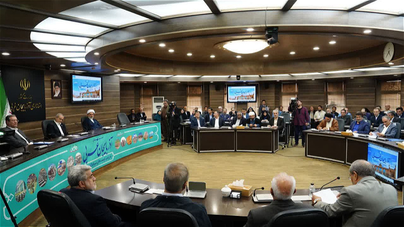 نبايد گذاشت اروميه از مسير طبيعي توسعه خود خارج شود