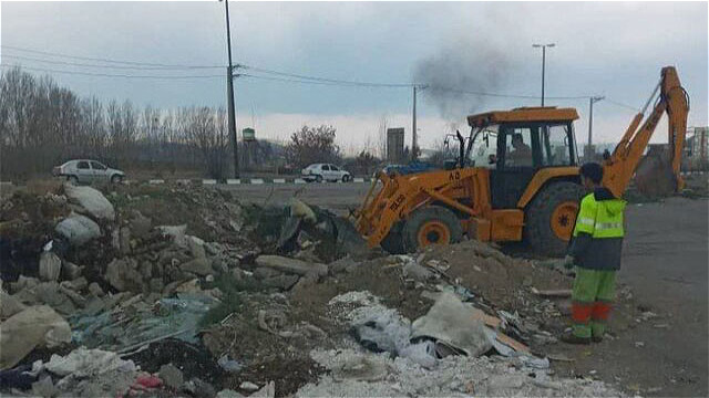 انباشت نخاله‌هاي ساختماني در اروميه؛ تهديد منظر شهري و سلامت 