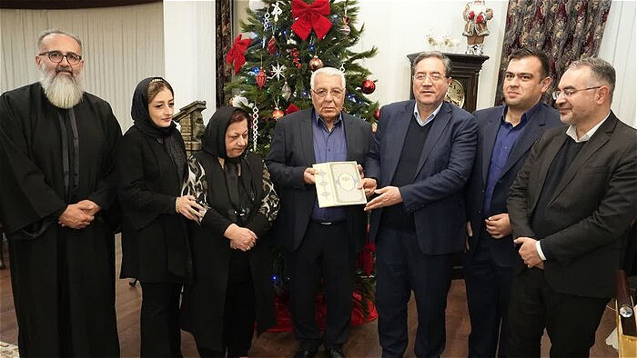 دفاع از وطن نقطه مشترک پیروان همه ادیان در ایران اسلامی است